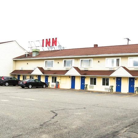 Budget Host Airport Inn Waterville Buitenkant foto